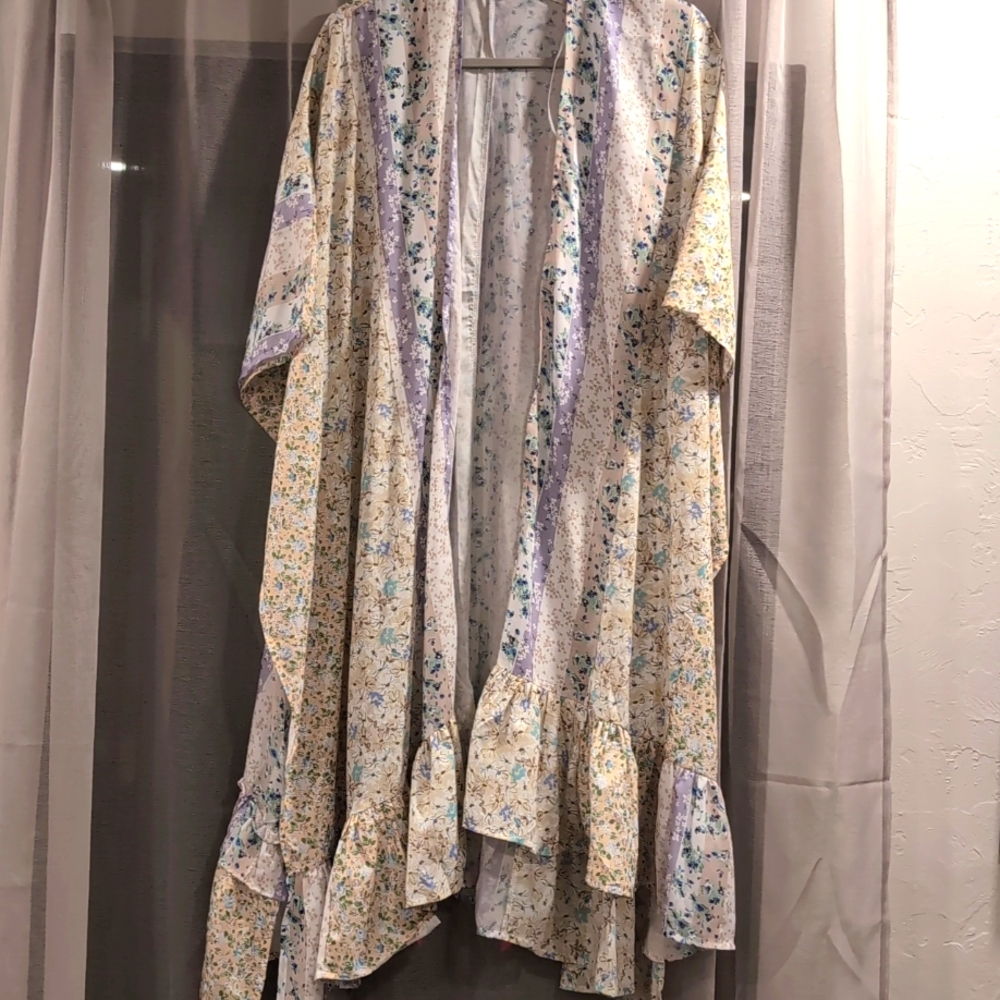 Long floral kimono